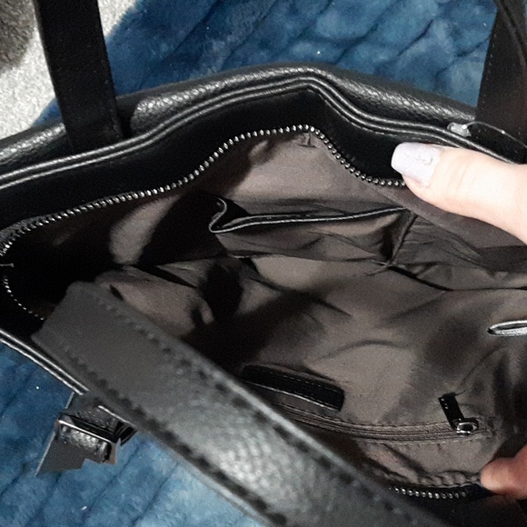 Matt & Nat purse/backpack - Picture 7 of 11